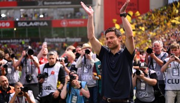 Po úspechu v Nemecku čoskoro prevezme najslávnejší klub. Vráti Real na výslnie jeho bývalý hráč?