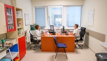 Jeden z krajov si posvietil na poplatky u lekárov. Zverejnili cenníky súkromných ambulancií