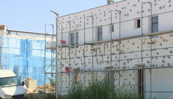 Množstvo opráv bytoviek sa zaseklo. Štátny fond rozvoja bývania nestíha vyplácať žiadosti a priznáva meškanie