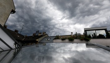 Veľká zmena počasia. Slovensko zasiahne séria búrok a výdatných zrážok