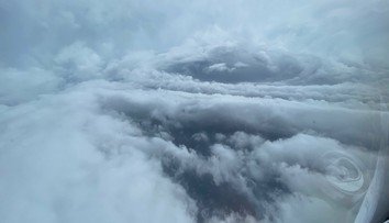 Unikátne video: Pohľad do oka hurikánu Iota, ktorý pustošil Karibik