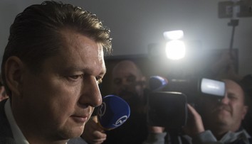 Na súd opäť neprišiel, teraz ho už neminula pokuta. Súd s Bašternákom v kauze Bonaparte zas odročili