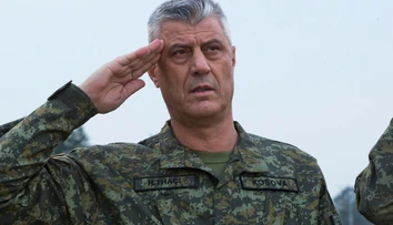 Kosovského prezidenta Thaciho obžalovali z vojnových zločinov počas konfliktu so Srbskom