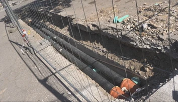 Pravidelne sú bez teplej vody. V Humennom vymieňajú potrubia, ľudia sa boja nárastu ceny