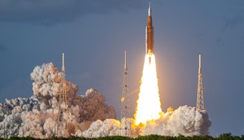 VIDEO: Zábery, pri ktorých sme prestali dýchať. Kľúčové okamihy misie Artemis