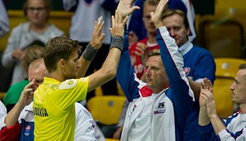 Kližanov drsný odkaz Kučerovi: Nevieš ani len pozdraviť. Potkan!