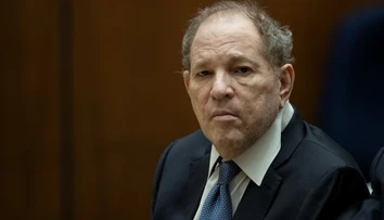 Uväzneného hollywoodskeho exproducenta Weinsteina hospitalizovali