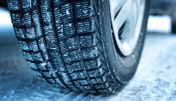Veľké testovanie zimných pneumatík odhalilo riziká. Tretina je pre vodičov nebezpečná