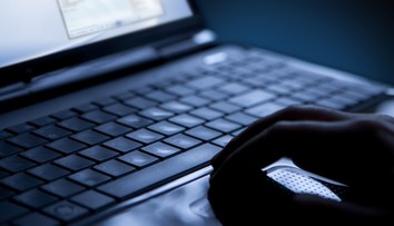 Masívny útok hackerov: Na dark web unikli odcudzené údaje o milióne kreditných kariet