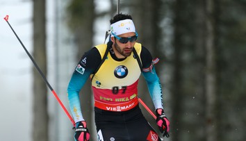 Vytrvalostné preteky v Pokljuke ovládol Fourcade, najlepším zo Slovákov Hasilla