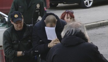 Fekálny fantóm je na slobode! Celebritný fitnestréner trávil Vianoce doma