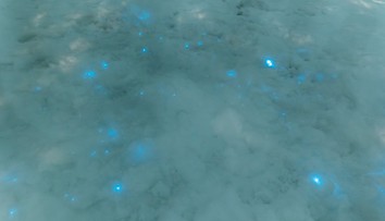 V arktickej časti Ruska sa objavil zriedkavý jav. Spozorovali tam svetielkujúci sneh