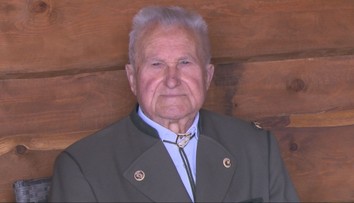 Má sto rokov a stále je hrdým držiteľom preukazu. Ľudovít Košuth je najstarším poľovníkom na Slovensku