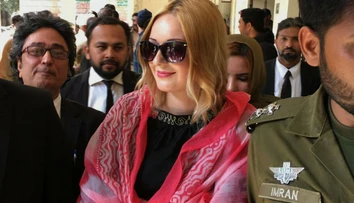 Češka Tereza zrejme tajne opustila Pakistan. Mala by byť už v Česku