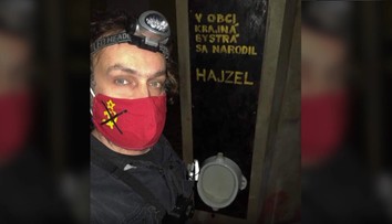 Pamätník komunistického pohlavára Biľaka opäť zmenil podobu. Prsty v tom má známy vytvarník