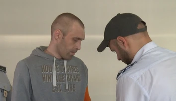 Internetový zvrhlík zneužil desiatky dievčat. Niektoré si chceli siahnuť na život