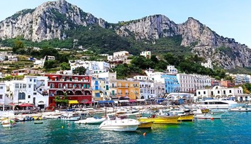 Koniec pouličných predavačov? Obľúbená destinácia zavádza nové prísne pravidlá