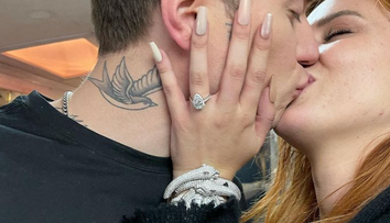 Nestráca čas. Herečka (23) sa zasnúbila