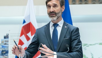 Vojna na Ukrajine nemá podľa ministra Blanára vojenské riešenie. Apeluje na hľadanie komunikácie s Ruskom