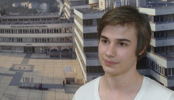 Lekári odstránili Dávidovi nádor zo stehennej kosti. Z nemocnice odišiel hneď na druhý deň po operácii