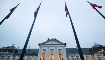 Nový prezidentský prieskum: Najväčšie šance má Šefčovič, Mistrík a Čaputová, Harabin zaostáva