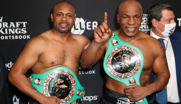 VIDEO: Mike Tyson sa vrátil do ringu po 15 rokoch. Pozrite si jeho súboj