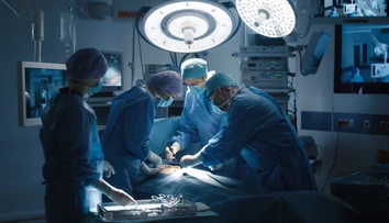 Dieťa rodičov antivaxerov z Nového Zélandu už má po operácii srdca