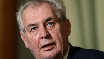 Po Česku sa pohybuje terorista, varoval prezident