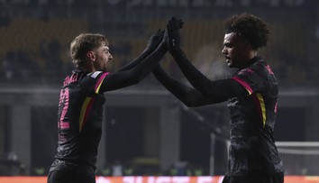 Chelsea je v Konferenčnej lige naďalej stopercentná. Formu má i Fiorentina, Legia prišla o prvé body