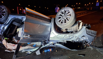 Tragická nehoda na D1 pri Martine. Zrážku s nákladiakom neprežil vodič osobného auta