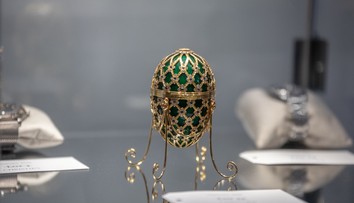 Polícia na Novom Zélande čaká, kým zlodej vylúči ukradnuté vajce Fabergé