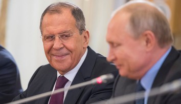 Rusko sa vyhráža Európe. Kremeľ popísal, aké má plány na „zdrvujúcu“ odplatu