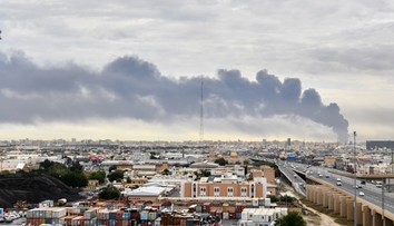 Dronový útok spôsobil požiar na medzinárodnom letisku v Kuvajte