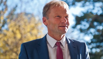 Ďalší minister Ficovej vlády zrejme končí v slovenskej politike