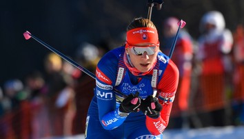 Úspech majú v rodine. Syn Anastasie Kuzminovej oslavuje zisk medaily a bojuje o olympiádu