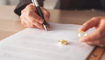 Rozvody možno budú menej komplikované. Manželia by už nemuseli hovoriť pred súdom o intímnych detailoch