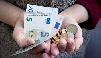 O pár dní príde 13. dôchodok: Kedy dostanete peniaze? (PREHĽAD)