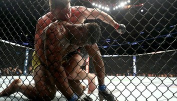 VIDEO: Šampión Miocic prekonal rekord UFC. Ngannouovi toho veľa nedovolil