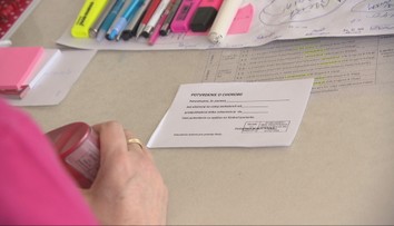 Pediatrom sa nepáči nový systém ospravedlneniek. Lekárka z Malaciek ich na protest rozdáva do zásoby