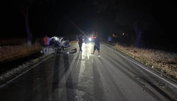 FOTO: Mimoriadne tragická nehoda na východe Slovenska. Čelná zrážka si vyžiadala životy dvoch ľudí