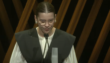 Slovenka Rebeka Bizubová si prevzala strieborného študentského Oscara za film Spoveď