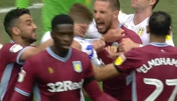 VIDEO: Hráči Leedsu strelili kontroverzný gól, vzápätí dovolili súperovi vyrovnať