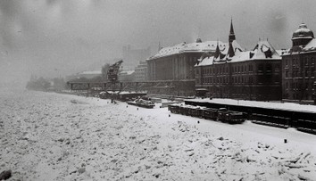 Zima, akú Európa nezažila 70 rokov: Dunaj v Bratislave zamrzol, nahromadený ľad uvoľnili leteckým bombardovaním