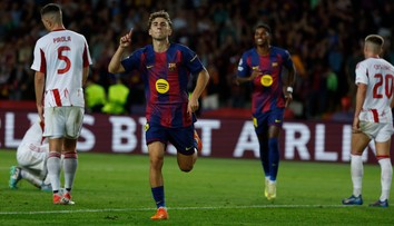 VIDEO: Mladé hviezdy Barcelony v Lige majstrov zničili Olympiakos. Nováčik oslavuje historický bod