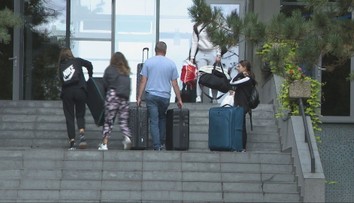 Tisíce študentov v Bratislave zostali bez ubytovania. Pre rekonštrukciu internátov sú odkázaní na drahé nájmy