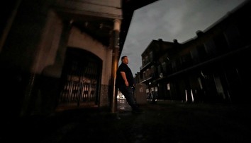 V New Orleans je stále 800 000 domácností bez energie