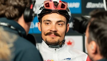 Zo slovenského maséra sa stal národný hrdina. Jeho obdivuhodný výkon vo svete rezonuje