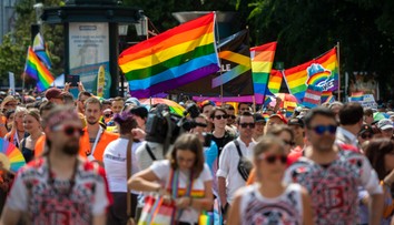 Matrika odmietla zapísať nové meno žene, ktorá zmenila pohlavie. Najvyšší správny súd rozhodnutie zrušil
