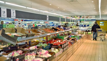 Obľúbený obchodný reťazec sťahuje z predaja mäsovú pochúťku. Dôvod je prekvapivý