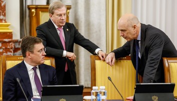 Znepokojenie na ruskom trhu s palivami: Kremeľ tvrdí, že má dostatočné zásoby, zvažuje však zákaz vývozu nafty